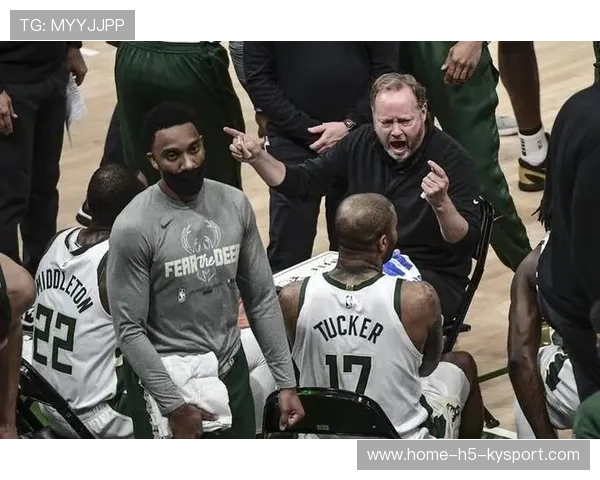 火箭战雄鹿战术复盘：包夹字母＋弱侧轮转的耐心博弈